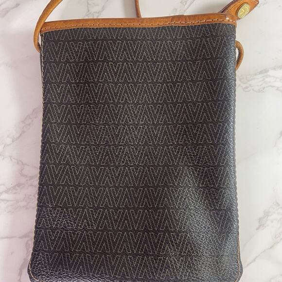 Vintage Mario Valentino Crossbody Bag - Picture 4 of 12